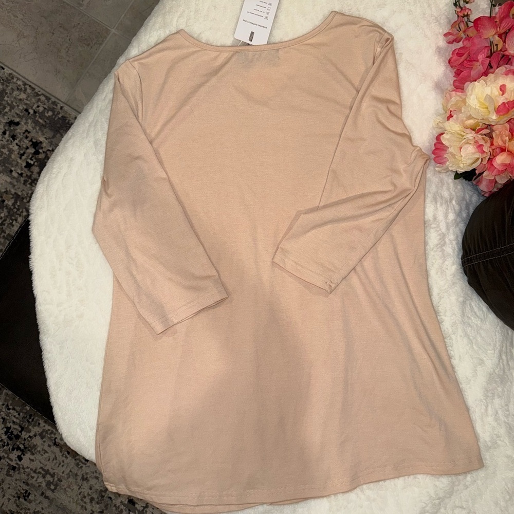 3 x 20$ NWT Merokeety Chic Beige V-Neck Tunic Top Size Medium - Picture 5 of 5